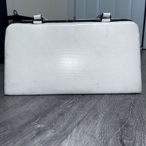 Vintage dover white handbag